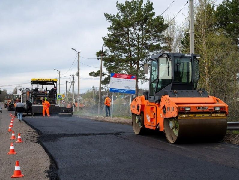 В селе Новонокольском ремонт дороги подходит к завершению новости Талдома 